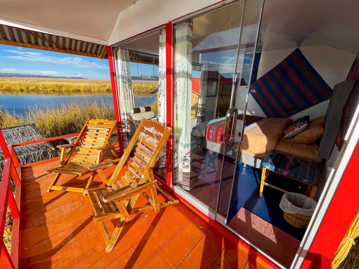 Vip Flotante Villa Пуно Екстериор снимка
